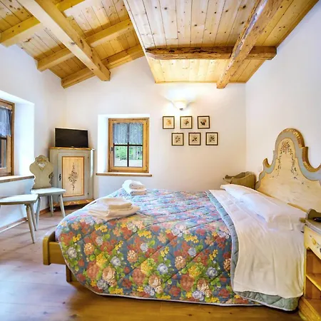 Romantic Loft Daire
